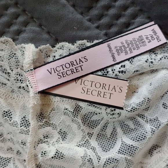 Victoria Secret Panty - Picture 3 of 5